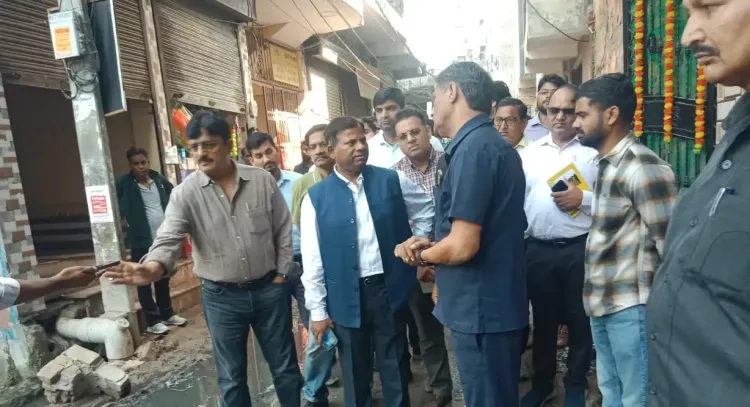 क्या विशेष कार्याधिकारी ने सफाई व्यवस्था और सिविल कार्यों का निरीक्षण किया?