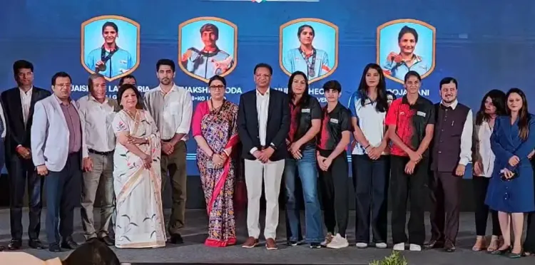 क्या सफलता का जश्न देखकर खुशी होती है? स्मृति ईरानी से सम्मानित महिला मुक्केबाजों का अनुभव