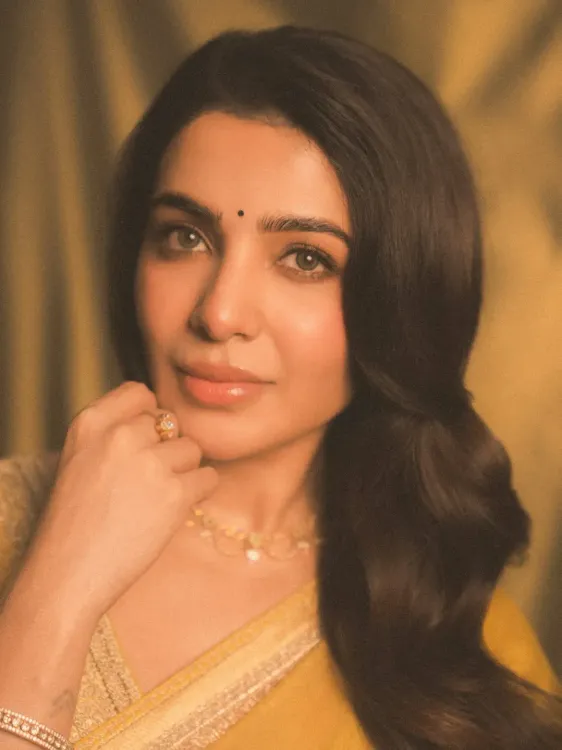 Samantha Ruth Prabhu shows off baby bump: 'My six pack'