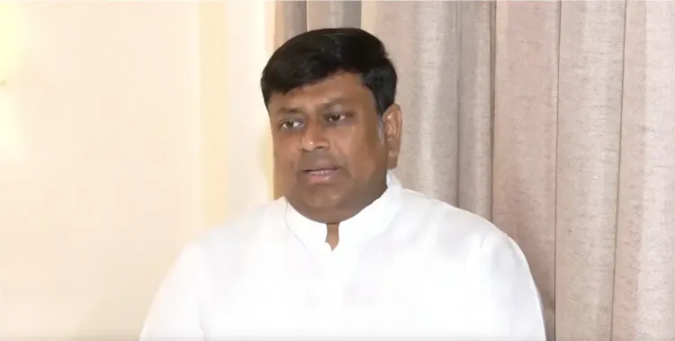 बंगाल में भाजपा को मिलेगी दो-तिहाई बहुमत, टीएमसी के गुंडों को संविधान की शक्ति दिखानी होगी: सुकांता मजूमदार