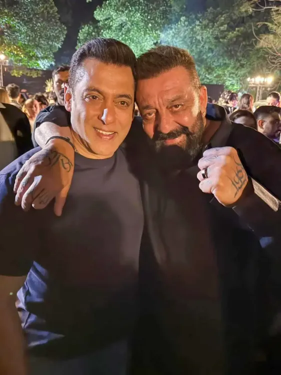 Sanjay Dutt celebrates ‘bhaijaan’ Salman Khan’s 60th birthday: love you, god bless you
