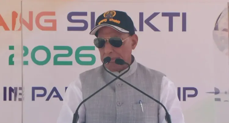 तरंग शक्ति 2026: राजनाथ सिंह बोले — संकट में खुद के हथियार काम आते हैं, रक्षा आत्मनिर्भरता राष्ट्रीय नीति