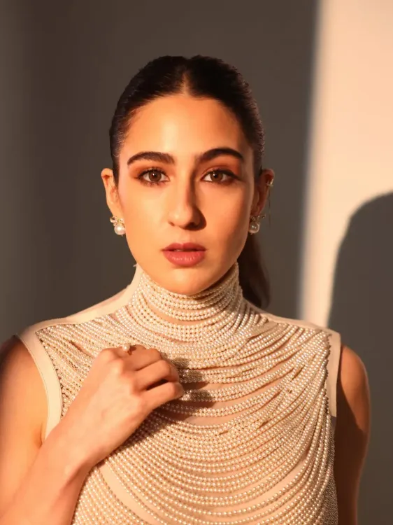Sara Ali Khan on trolls: 'I'll be lying if I say I don't get affected'