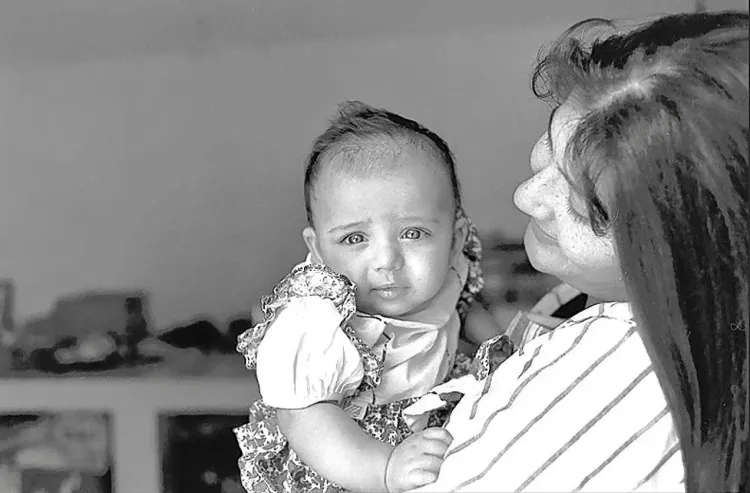 Sarika tells Aksharaa Haasan: 'I feel blessed you chose us as parents'