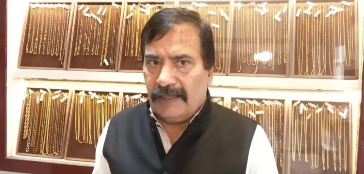 मोदी की सोना न खरीदने की अपील पर मुंबई के सर्राफा व्यापारी और ग्राहक बोले — राष्ट्रहित सर्वोपरि