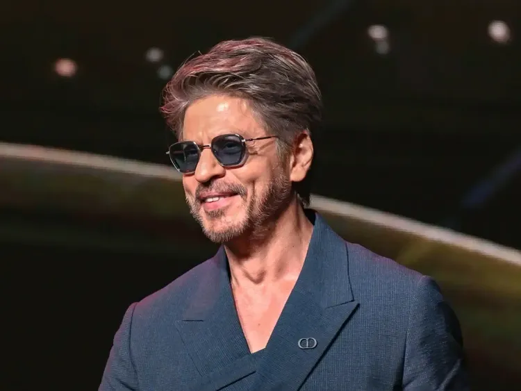 Saurabh Shukla: Actors Would Sacrifice to Work with Shah Rukh Khan