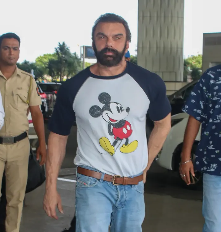 Seema Sajdeh exits 'Alliance': Sohail Khan's emotional farewell goes viral