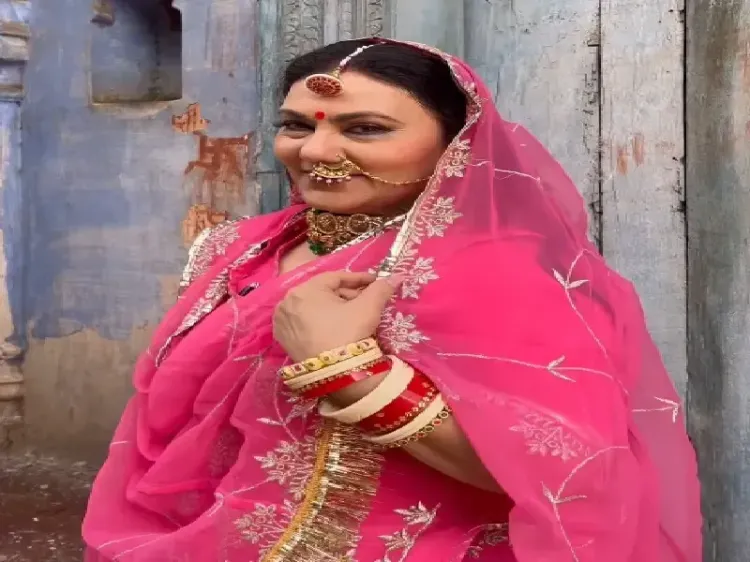 क्या दीपिका चिखलिया ने फैंस को अपने शूटिंग सेट का टूर कराया?