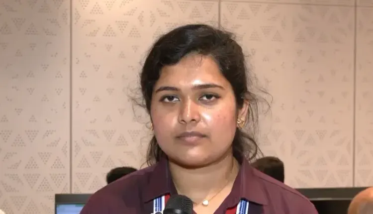 सेमीकॉन इंडिया 2026: PM मोदी से मिले IIT-NIT के छात्र, चिप डिज़ाइन से पेसमेकर तक हुई गहरी चर्चा