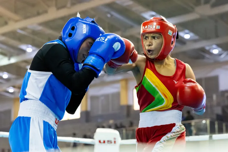 Did Nikhat Zareen, Pawan Bartwal, and Sumit Achieve Dominant Victories to Enter Quarters?