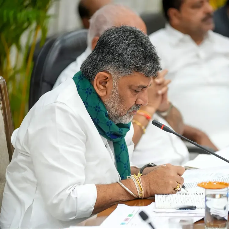 Karnataka Cabinet rejig: Senior Congress MLAs threaten to quit after last-minute snub
