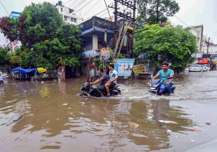 What Happened in Bihar as Heavy Rain and Storm Caused Chaos?