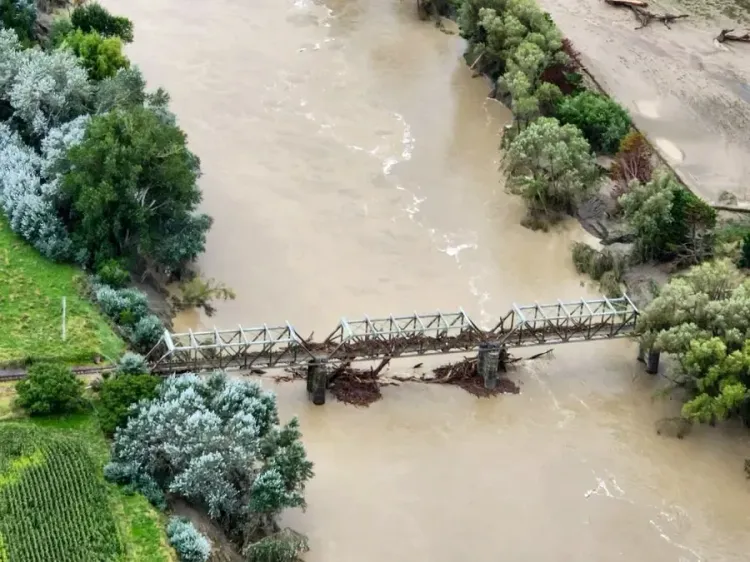 Who is missing after a landslide at a New Zealand holiday park?