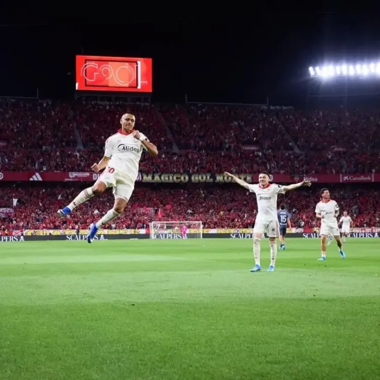 Alexis Sánchez strike lifts Sevilla past Real Sociedad, boosts survival hopes