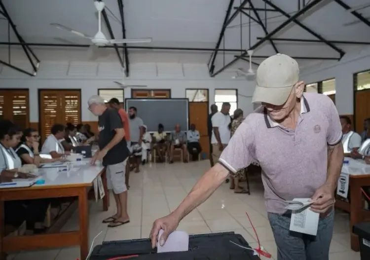 Will the Seychelles presidential election go to a runoff?
