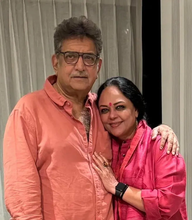 Shabana Azmi celebrates Baba & Tanvi Azmi's 41st wedding anniversary