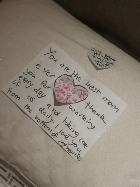 Did Shahid Kapoor's Daughter Misha Write a Heartfelt Note to Mom Mira?