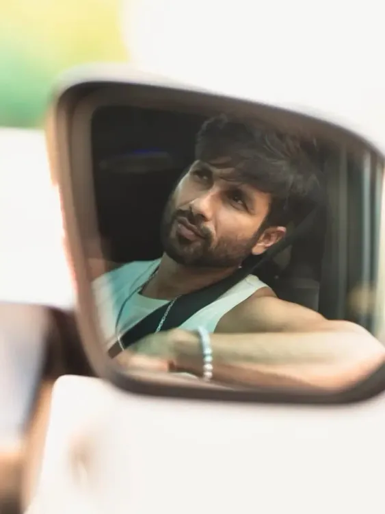 Shahid Kapoor's Joyful Journey: A Car Ride and Melodies