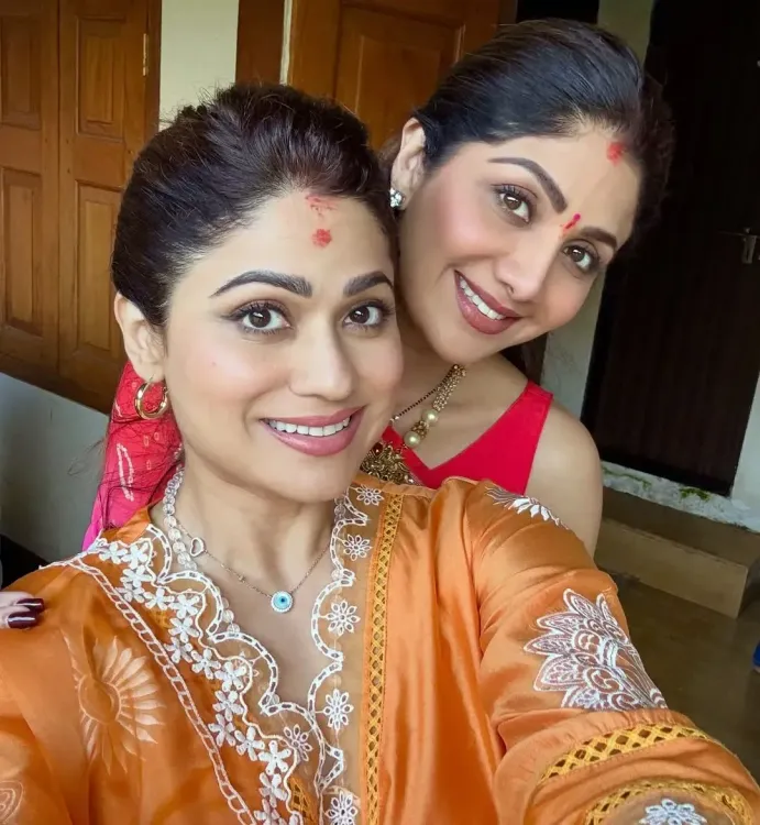 Did Shamita Shetty Share Pictures from Her Religious Trip with Shilpa Shetty?