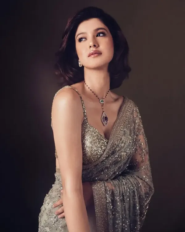 Is Shanaya Kapoor Becoming a Jewelry Designer?