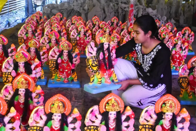 शारदीय नवरात्र 2026: व्रत में क्या खाएं, किन चीजों से करें परहेज — पूरी गाइड
