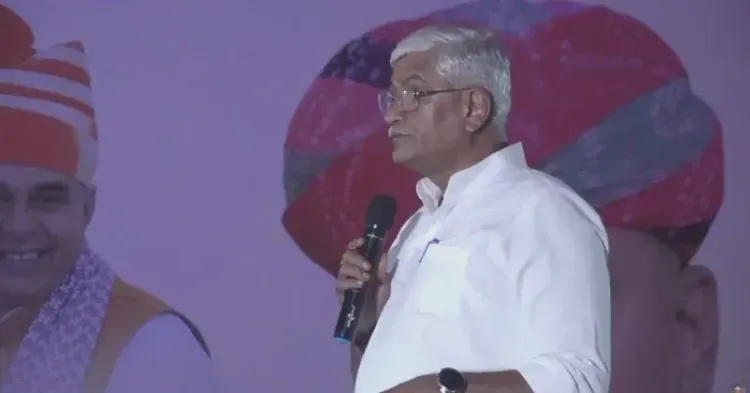 Shekhawat Addresses Live Poll Rally in Luni's Sarencha Village