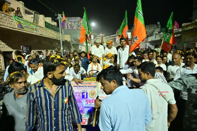 Shekhawat campaigns in Luni for Rajasthan Panchayati Raj polls