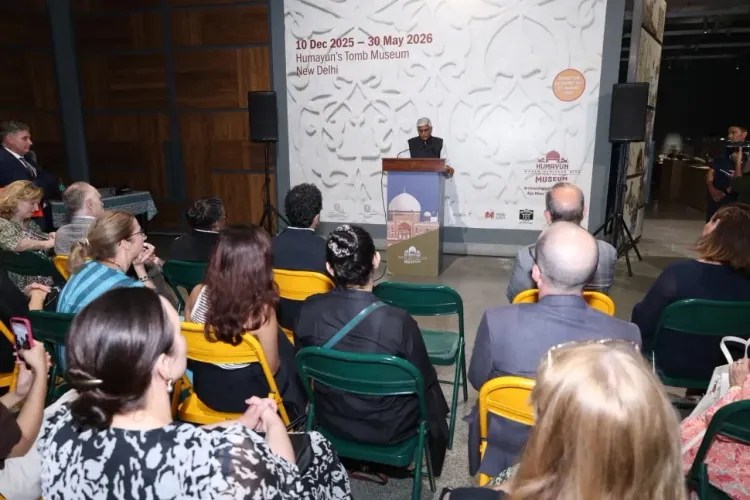 Shekhawat inaugurates Italy-India art show at Humayun's Tomb