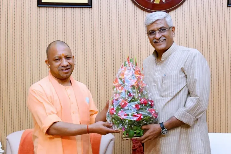 Shekhawat wishes CM Yogi on his birthday