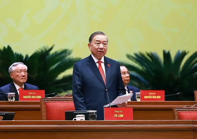 क्या शी चिनफिंग ने टो लाम को बधाई दी?