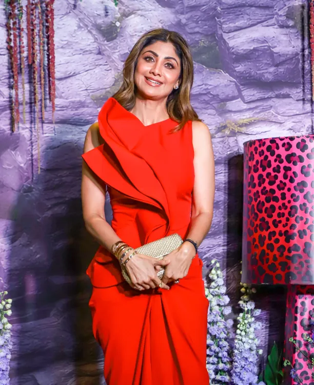 Shilpa Shetty shares video scolding son, her own mother has the last laugh