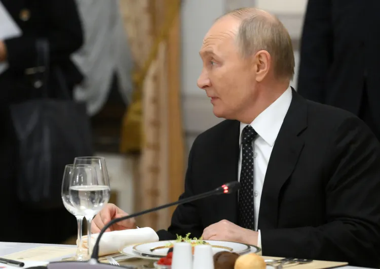 पुतिन ने शीर्ष अधिकारियों की सुरक्षा को लेकर एफएसबी को सख्त निर्देश दिए