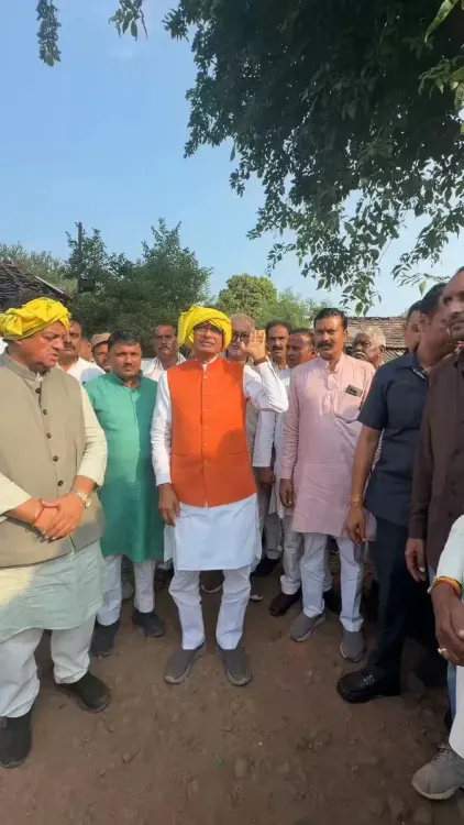 Shivraj Chouhan Salutes Tribal Families Leaving Neelgarh for Wildlife