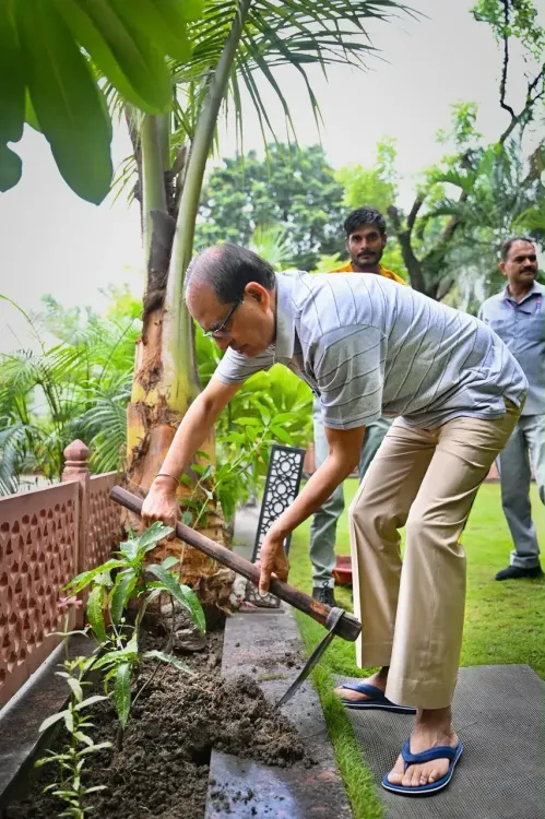 Shivraj plants sapling in Bhopal, invites public to Hariyali Amavasya drive