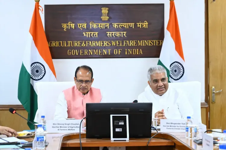 Shivraj Singh Chouhan Holds Key Meeting on Stubble Burning