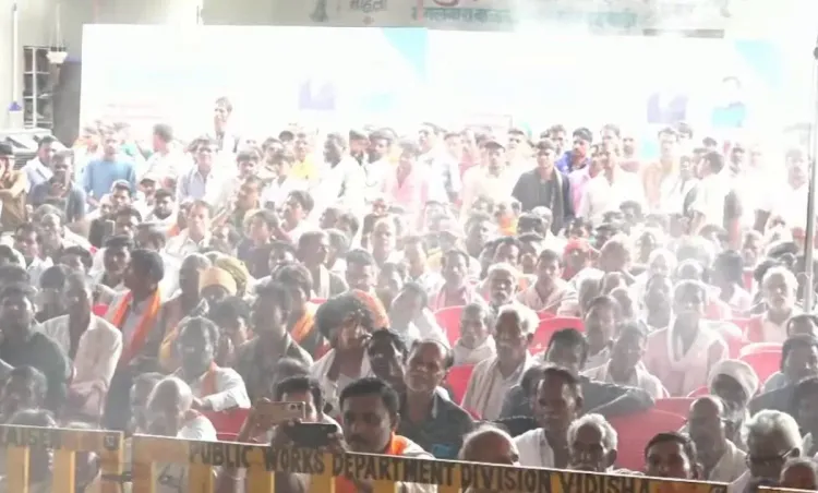 Shivraj Singh Chouhan: Leaders Are Servants of the People