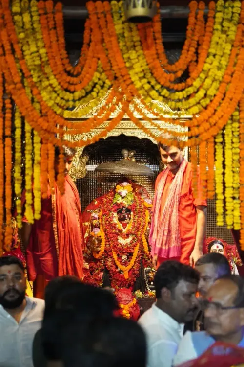 Shivraj Singh Chouhan Offers Prayers at Patna's Maa Kali Temple