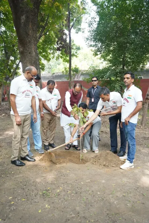 Shivraj Singh Chouhan Plants Sapling in Delhi, Urges Daily Tree Plantation