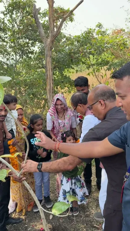 Shivraj Singh Chouhan plants sapling with daughter on her birthday