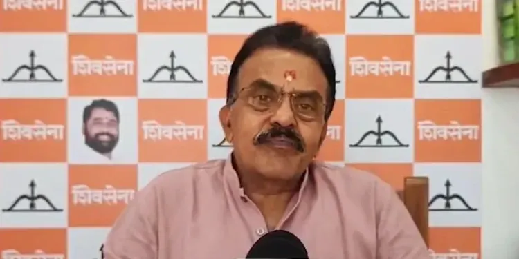 संजय निरुपम का बड़ा दावा: शिवसेना यूबीटी और सपा में टूट के संकेत, राहुल गांधी युवाओं को भड़का रहे