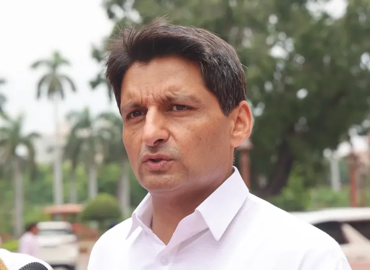 SAD, riot victims slam Deepender Hooda over Sajjan Kumar 'irreplaceable loss' remark
