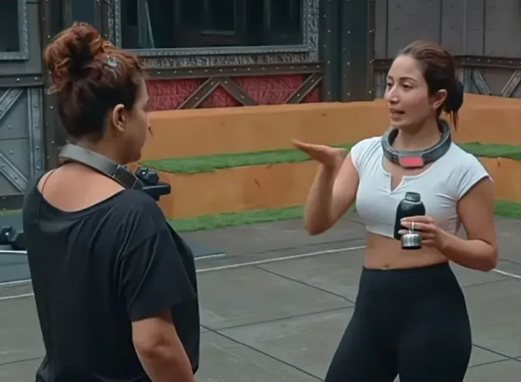 Shreya Kalra claims Shivangi Joshi read her Kushal Tandon chats on set