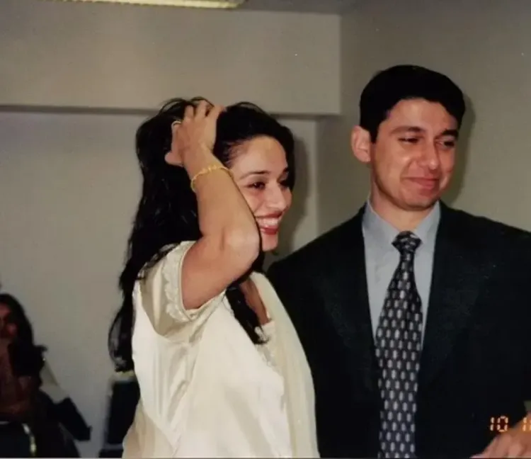 Madhuri Dixit's 27th anniversary: Shriram Nene shares unseen Beverly Hills courthouse pics