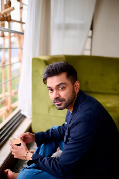 Gullak 5: Siddhaarth Mishra on playing Dr. Prithvi, the Hrithik connection
