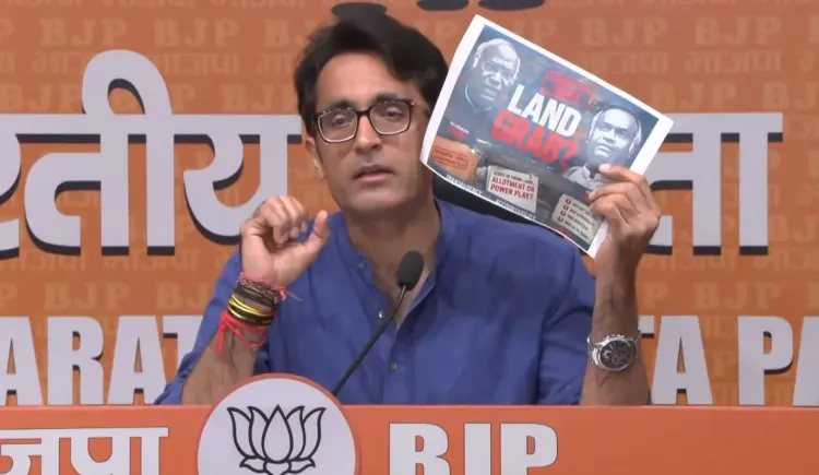 खड़गे परिवार पर सिद्धार्थ विहार ट्रस्ट से जमीन हड़पने का आरोप, BJP प्रवक्ता भंडारी ने गिनाए कई मामले