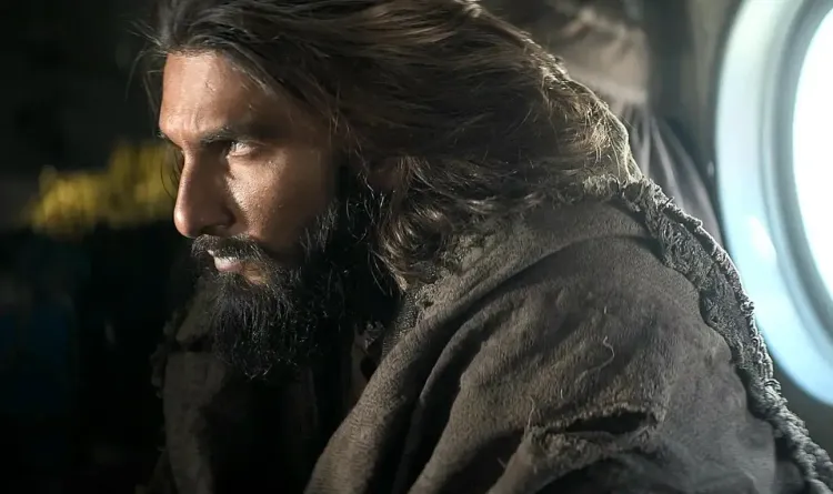 क्या 2025 में बॉलीवुड में इन एक्टर्स का रहा दबदबा और स्क्रीन पर छाया जादू?