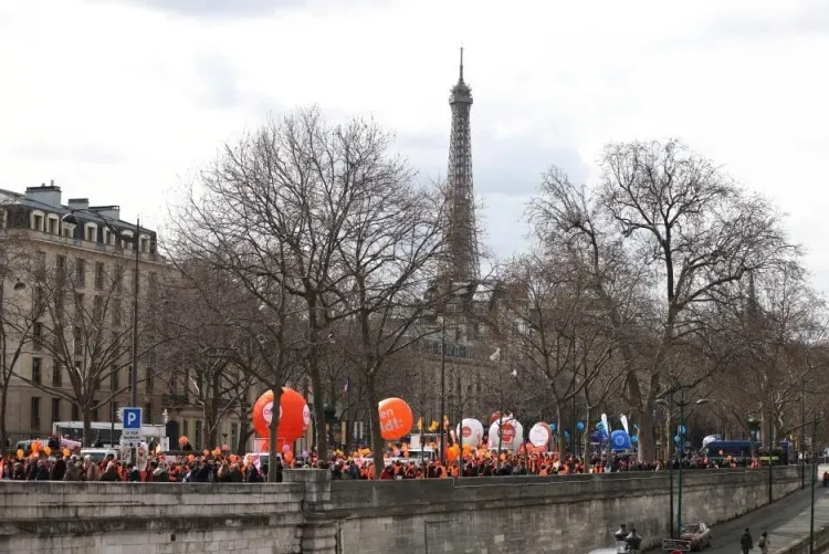 क्या 2025 में दुनिया के सबसे ज्यादा सर्च किए गए शहरों में भारत का नाम है?