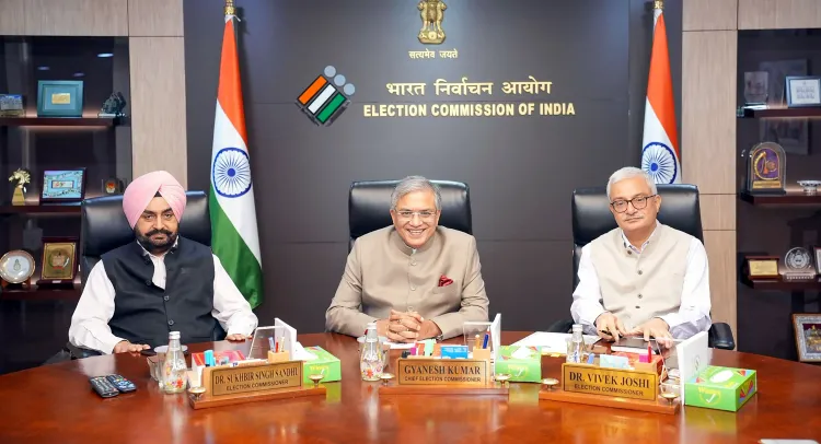 How is the ECI Strengthening Supervision for SIR in Bengal?