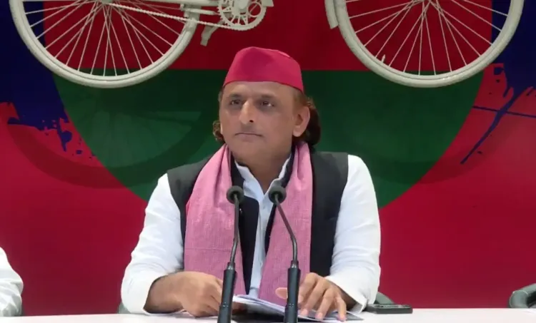 क्या भाजपा एसआईआर को लेकर जल्दीबाज़ी कर रही है? अखिलेश यादव ने उठाए सवाल