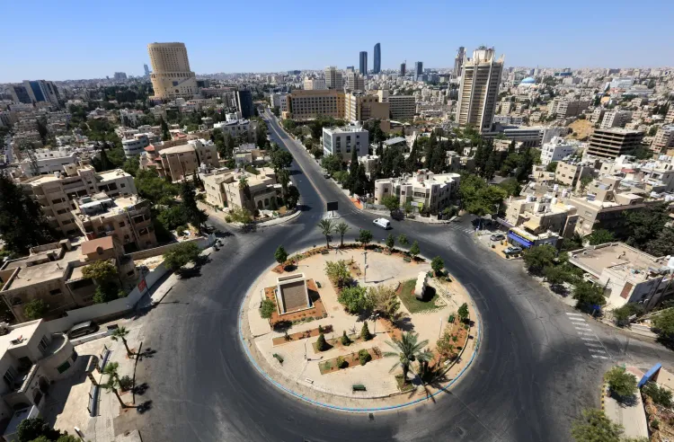 Jordan sirens activated as Iran missiles target Aqaba, Israeli forces intercept